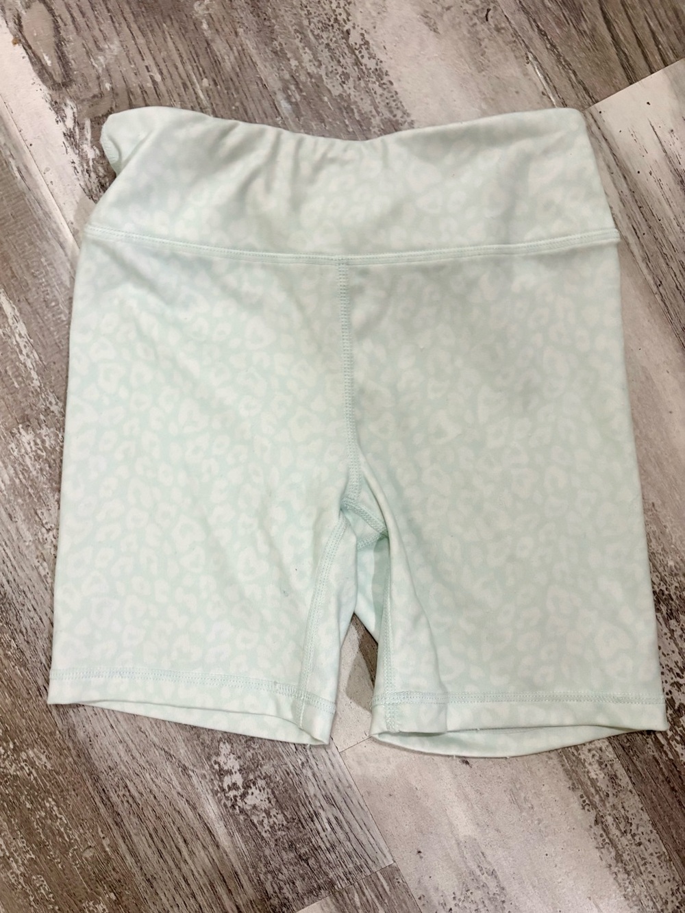 Light Mint Leopard-Print kids Bike Shorts